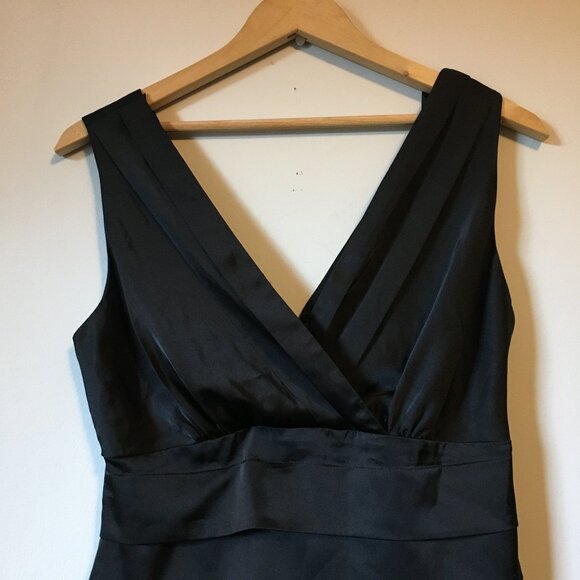 NWT Black Bandage Cross Bust Sleeveless Top - Picture 3 of 13